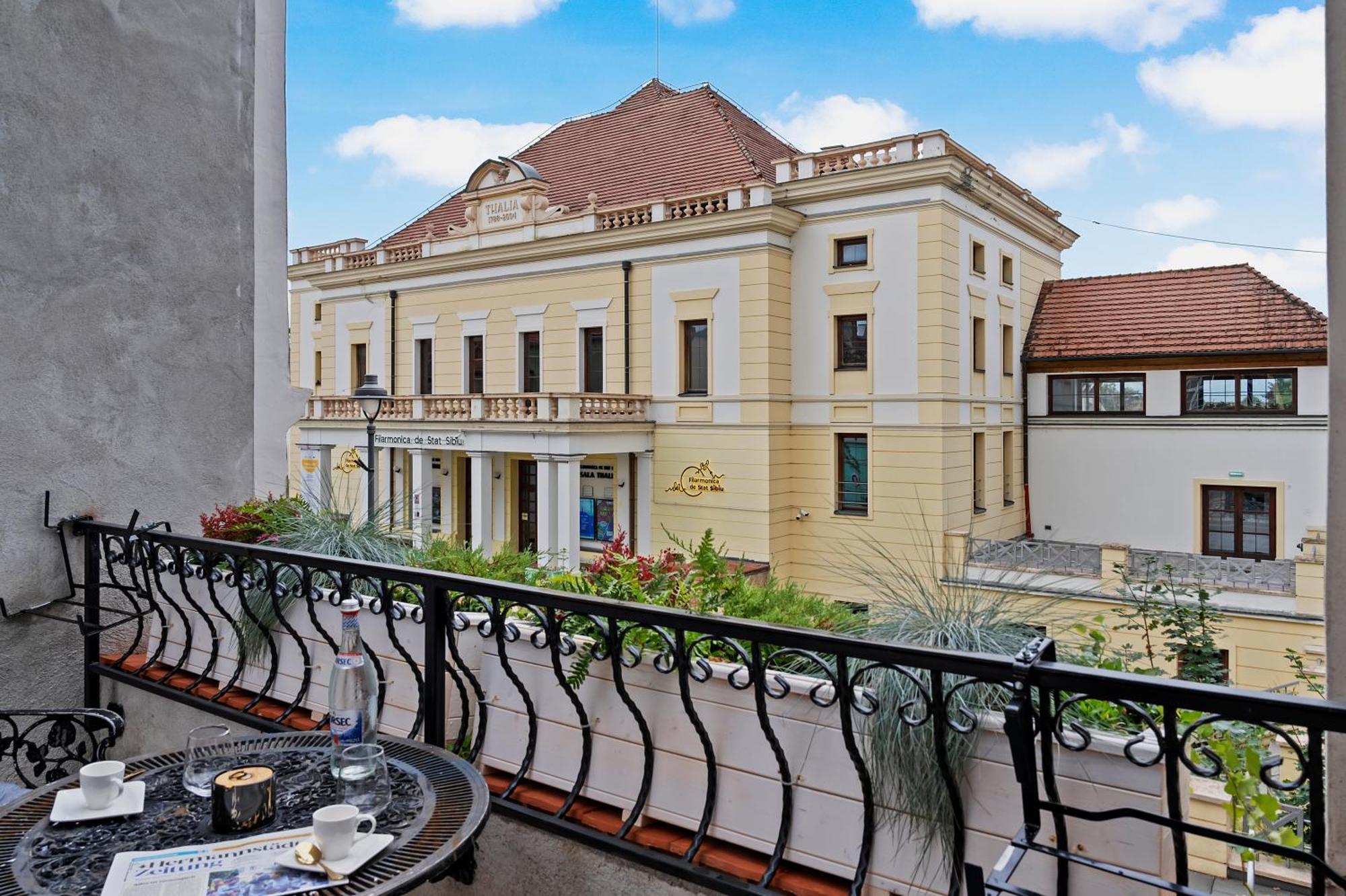 Gela'S Terrace Apartment Sibiu Exterior photo